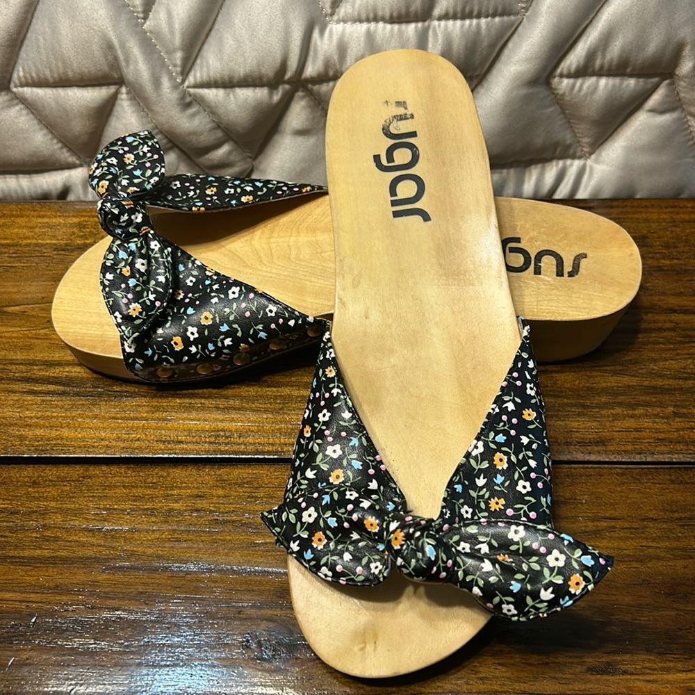 Sugar clogs